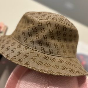 Dooney and Burke Bucket hat